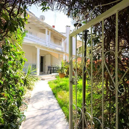 Grandstay Perla