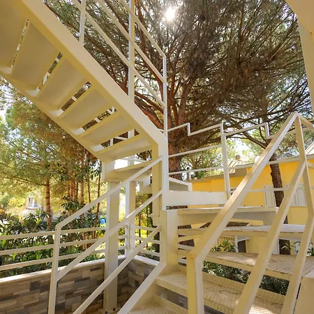 Grandstay Perla Villa *