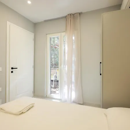 Grandstay Perla *