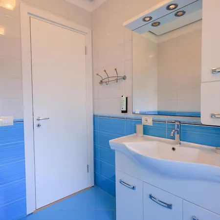 Grandstay Perla Villa Durrës